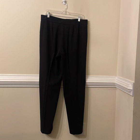 St John Classic Cady Stretch Straight Leg Pant - Picture 5 of 5